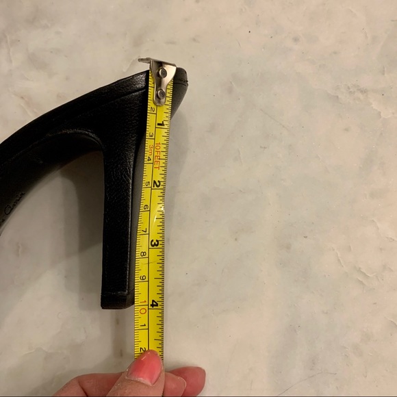 Sexy black and red 4" high heels - Picture 7 of 8